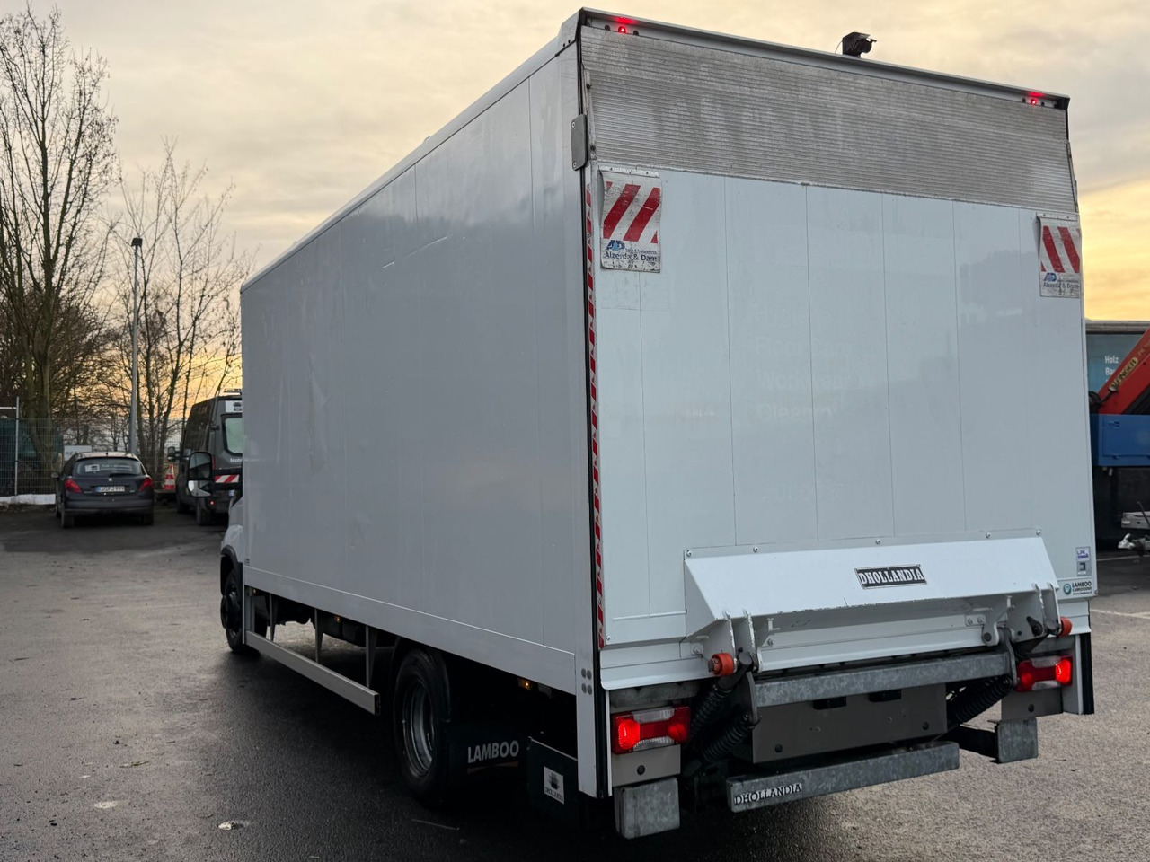 Iveco 70C18 HiMatic, Klima, Luftfederung, Lbw 5x units - כלי רכב מסחרי עם תיבה: תמונה 4 Iveco 70C18 HiMatic, Klima, Luftfederung, Lbw 5x units - כלי רכב מסחרי עם תיבה: תמונה 4