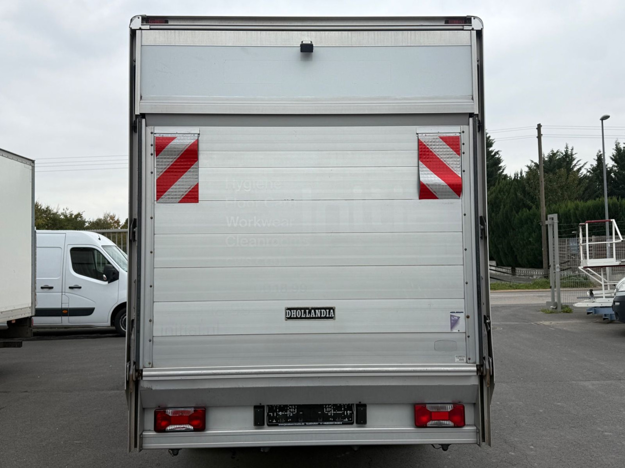 Iveco Daily 70C18 HiMatic / Luft/ Lbw./ Klima/ E6/ Top - כלי רכב מסחרי עם תיבה: תמונה 5 Iveco Daily 70C18 HiMatic / Luft/ Lbw./ Klima/ E6/ Top - כלי רכב מסחרי עם תיבה: תמונה 5