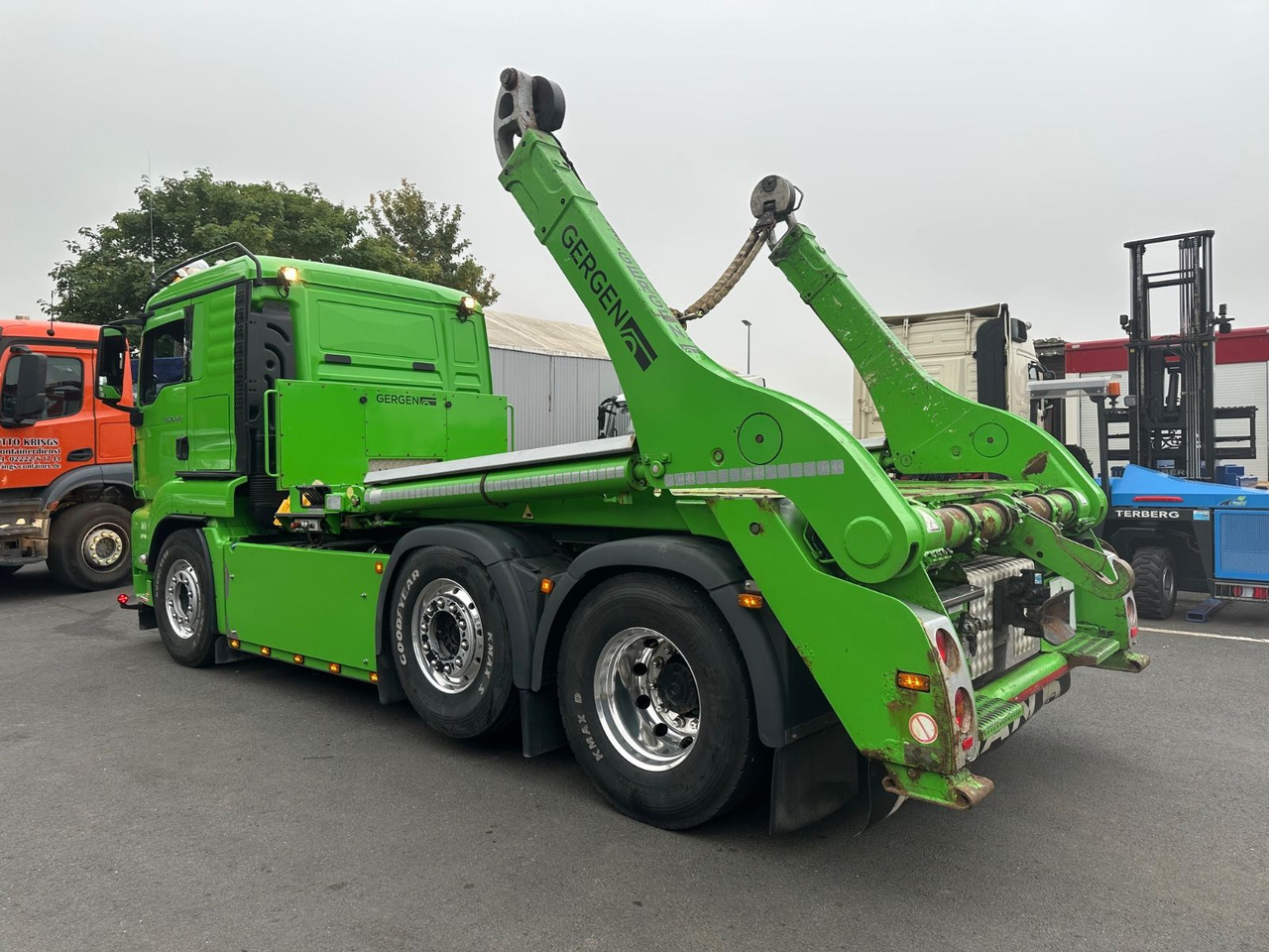 MAN TGS 26.440 / Gergen TAK VL/ 6x2/ Vorlauf/ Funk/ - מזהיר: תמונה 5 MAN TGS 26.440 / Gergen TAK VL/ 6x2/ Vorlauf/ Funk/ - מזהיר: תמונה 5