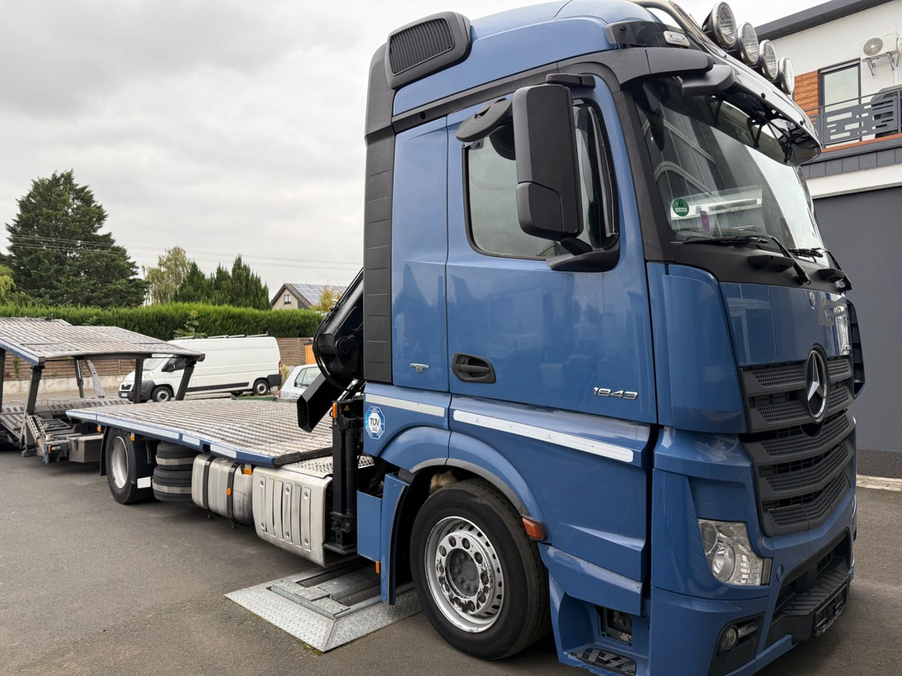 Mercedes-Benz Actros 1843 FVG 5-Zug / VDI 2700 / Kran MKG - משאית הובלה אוטומטית: תמונה 3 Mercedes-Benz Actros 1843 FVG 5-Zug / VDI 2700 / Kran MKG - משאית הובלה אוטומטית: תמונה 3