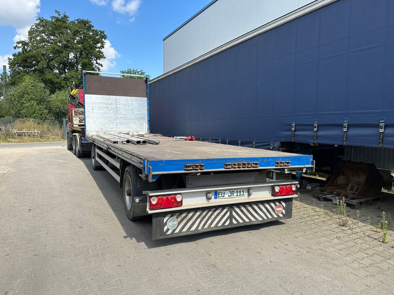 Meuser Plattform Anhänger/ 9m/Luft/11.000Kg - קרון נגרר צד נופל/ שטוח: תמונה 3 Meuser Plattform Anhänger/ 9m/Luft/11.000Kg - קרון נגרר צד נופל/ שטוח: תמונה 3