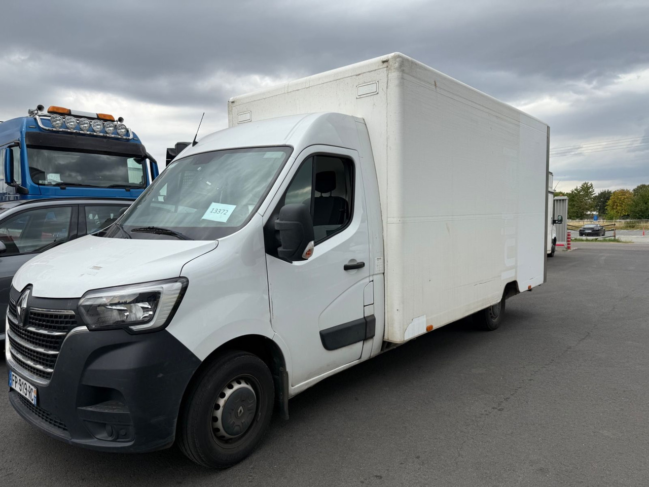 Renault Master III Koffer/Hebebühne/Klima/Kamera - כלי רכב מסחרי עם תיבה: תמונה 1 Renault Master III Koffer/Hebebühne/Klima/Kamera - כלי רכב מסחרי עם תיבה: תמונה 1