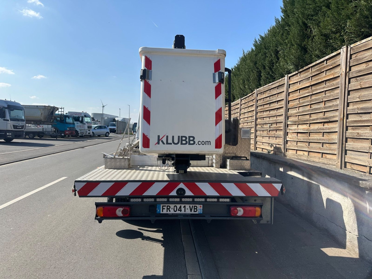 Renault Master III*Steiger 12m*orig.km*Topzustand* Renault Master III*Steiger 12m*orig.km*Topzustand* - פלטפורמה אווירית מותקנת על משאית, כלי רכב מסחרי: תמונה 5 Renault Master III*Steiger 12m*orig.km*Topzustand* Renault Master III*Steiger 12m*orig.km*Topzustand* - פלטפורמה אווירית מותקנת על משאית, כלי רכב מסחרי: תמונה 5