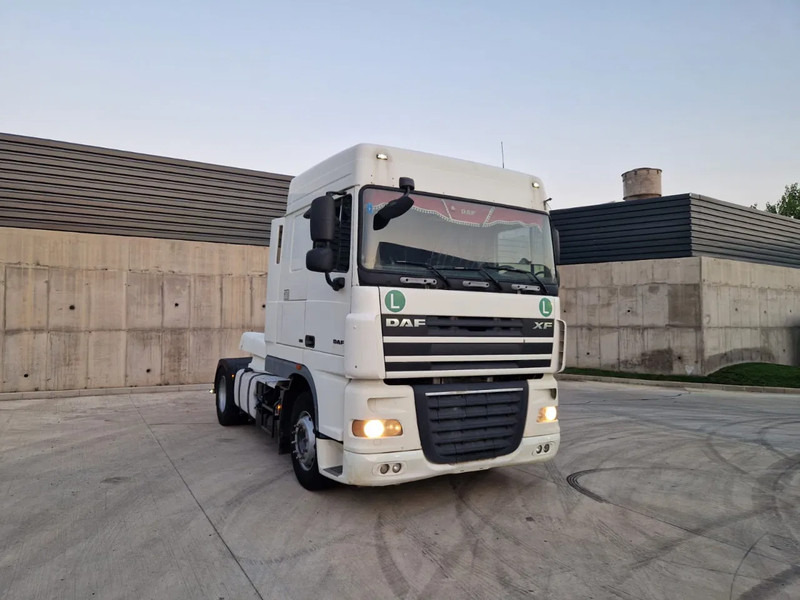 DAF XF 106.460 - טרקטור מסוף: תמונה 3 DAF XF 106.460 - טרקטור מסוף: תמונה 3