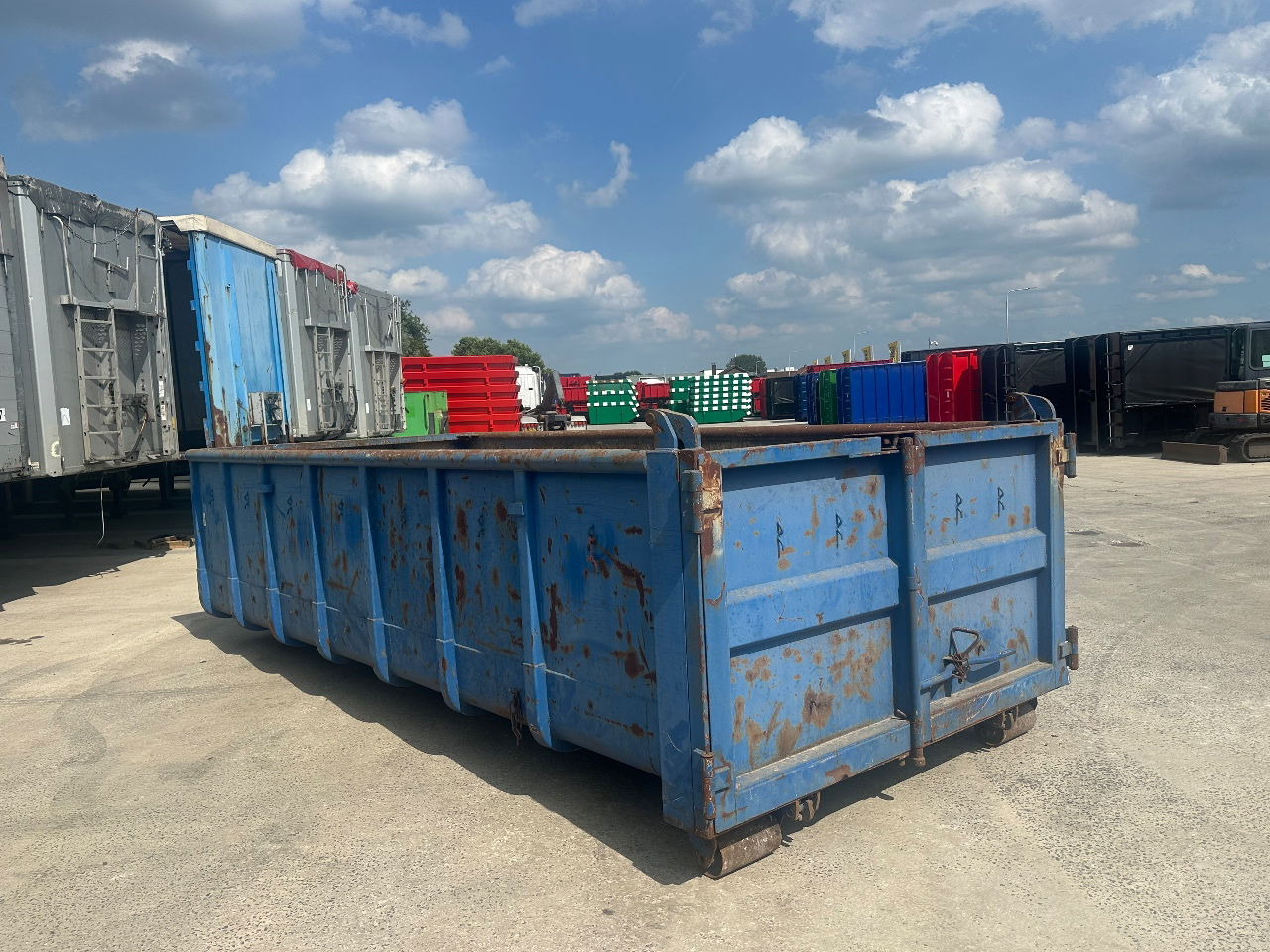 AJK 16,4 m3 met Franse deur klep - מכל/ גוף החלפה: תמונה 3 AJK 16,4 m3 met Franse deur klep - מכל/ גוף החלפה: תמונה 3