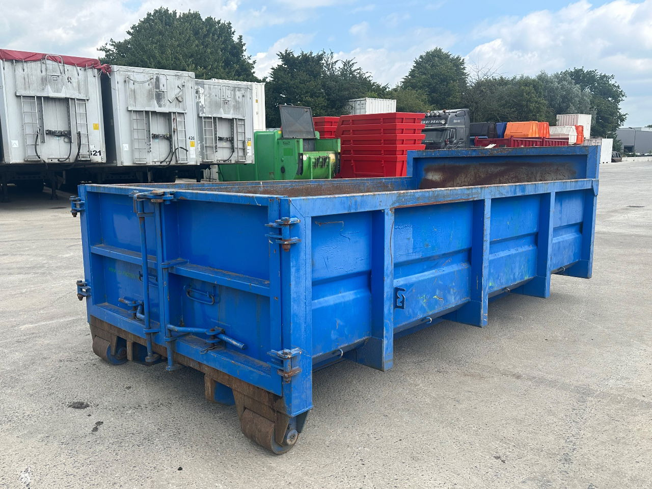 Diversen 10 m3 - מכל/ גוף החלפה: תמונה 3 Diversen 10 m3 - מכל/ גוף החלפה: תמונה 3