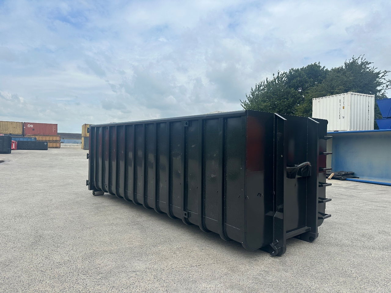 Sidalco 30m3 6,5 meter 2,0 hoog - מכולת גלגול: תמונה 4 Sidalco 30m3 6,5 meter 2,0 hoog - מכולת גלגול: תמונה 4
