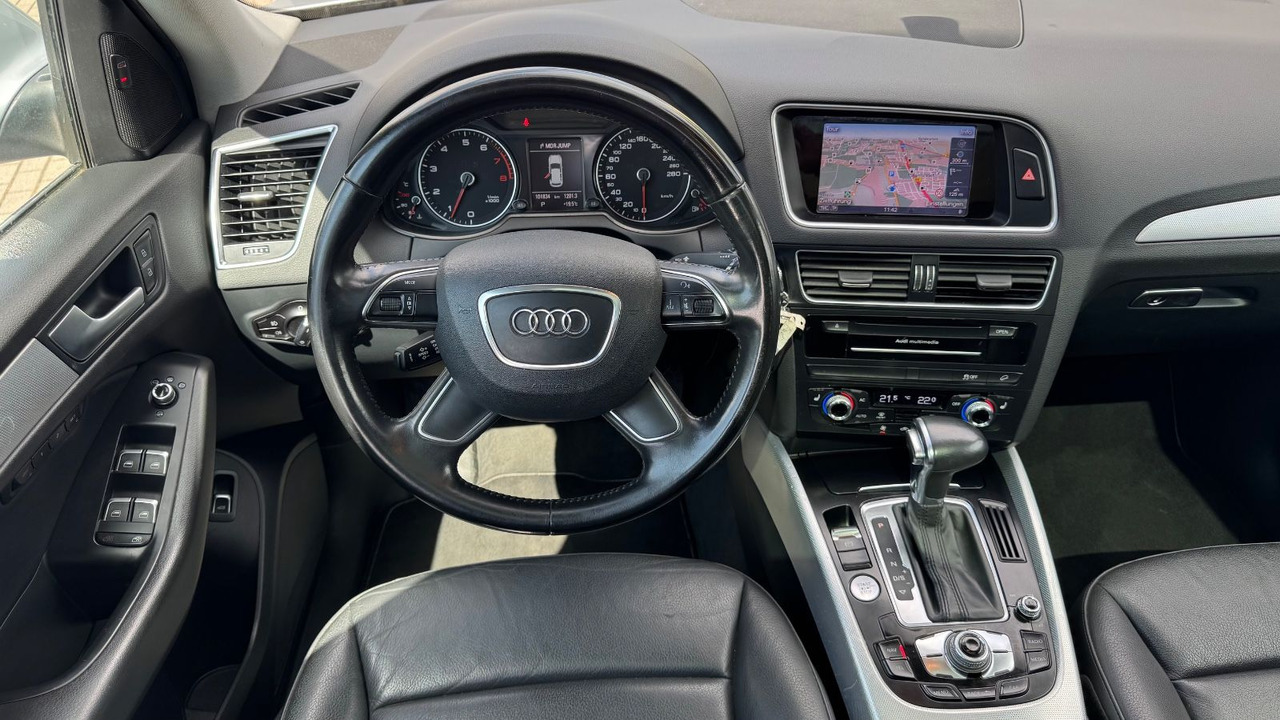 Audi Q5 2.0 TFSI tiptronic quattro Leder Xenon Pano - SUV: תמונה 2 Audi Q5 2.0 TFSI tiptronic quattro Leder Xenon Pano - SUV: תמונה 2