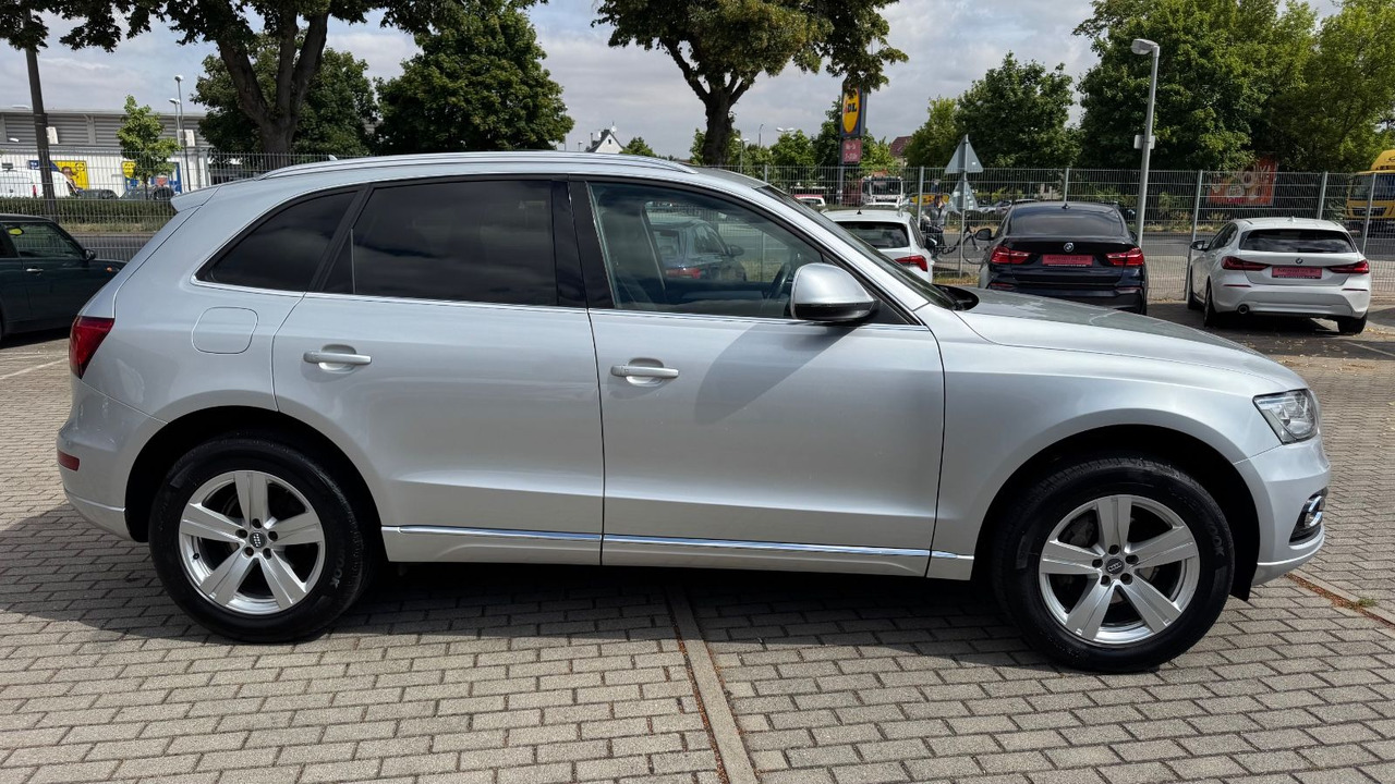 Audi Q5 2.0 TFSI tiptronic quattro Leder Xenon Pano - SUV: תמונה 4 Audi Q5 2.0 TFSI tiptronic quattro Leder Xenon Pano - SUV: תמונה 4