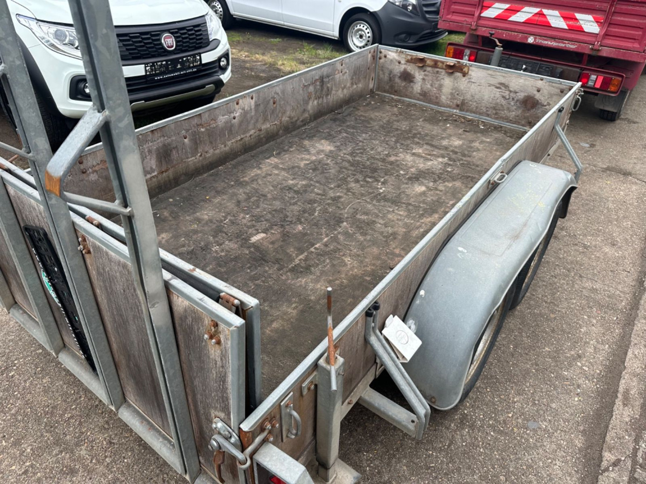 BAOS TIEFLADER 2 ACHSER 2000KG 1500 KG NUTZLAST - קרון נגרר עם מטען נמוך: תמונה 5 BAOS TIEFLADER 2 ACHSER 2000KG 1500 KG NUTZLAST - קרון נגרר עם מטען נמוך: תמונה 5