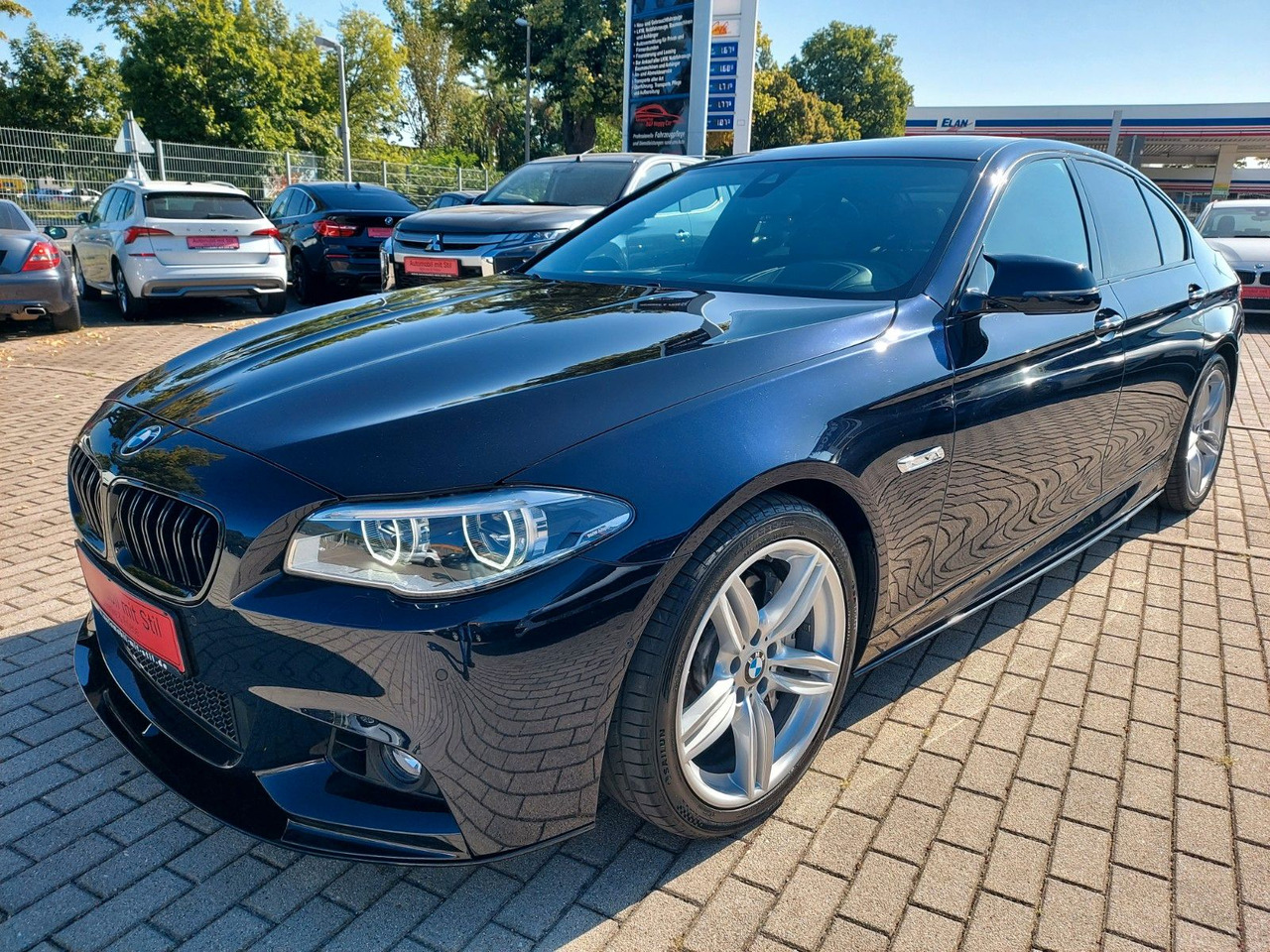 BMW 550i Limousine Autom. M-Sport HUD Glasdach H&K - סדאן: תמונה 3 BMW 550i Limousine Autom. M-Sport HUD Glasdach H&K - סדאן: תמונה 3
