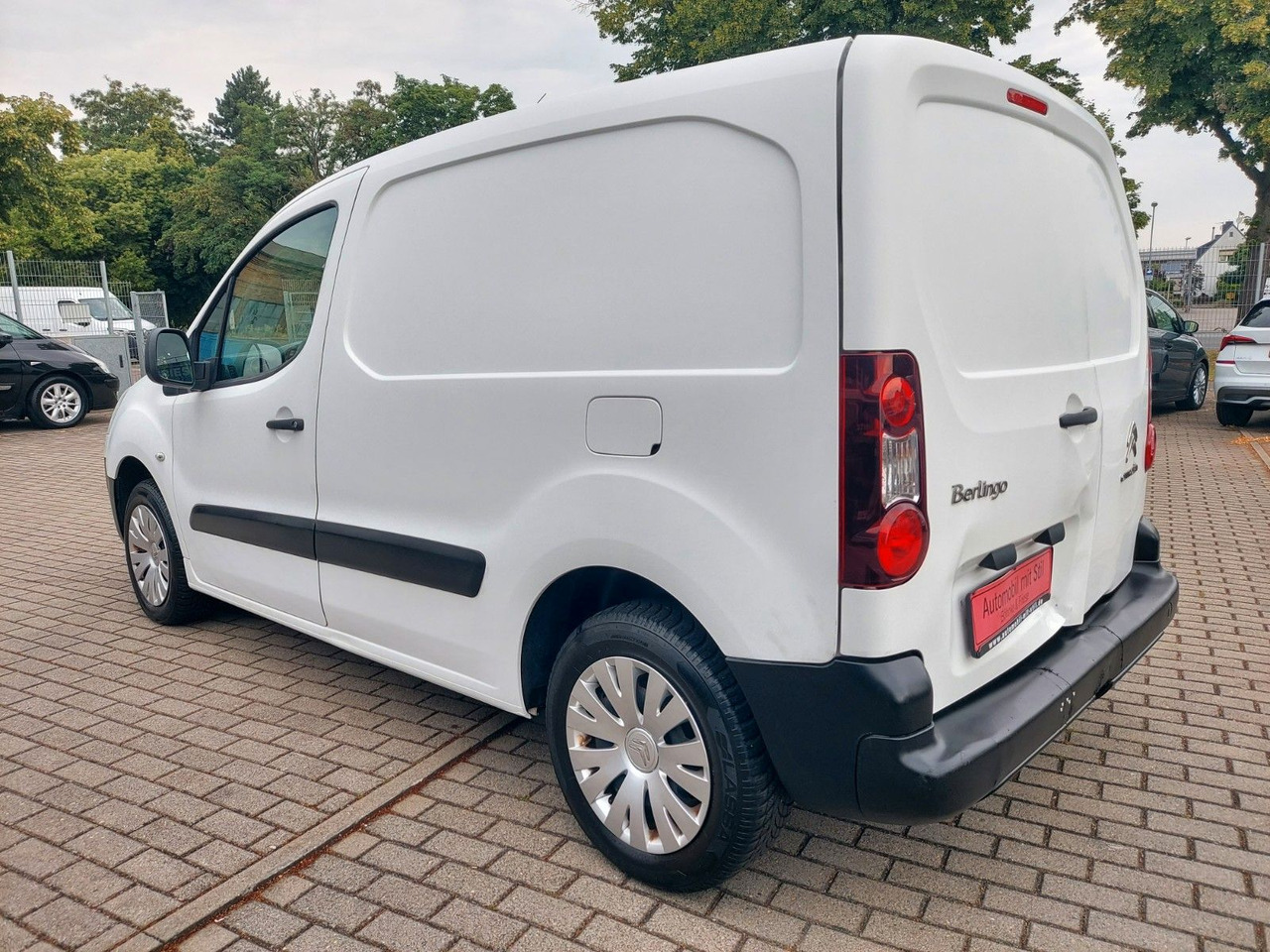 Citroën Berlingo Kasten Niveau B L1 Bluetooth - כלי רכב מסחרי לנוסעים: תמונה 5 Citroën Berlingo Kasten Niveau B L1 Bluetooth - כלי רכב מסחרי לנוסעים: תמונה 5