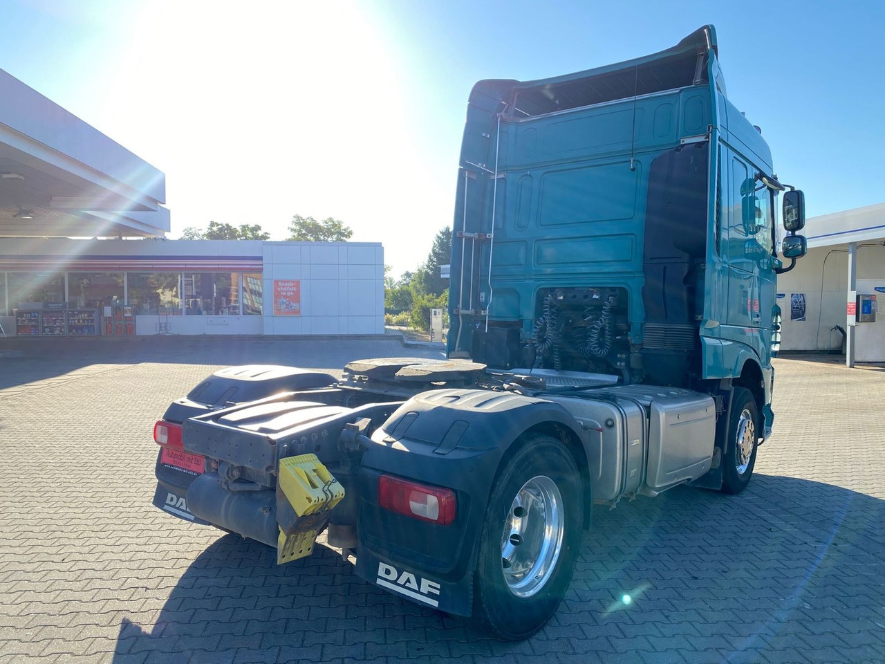 DAF XF 440 EURO 6 KIPPHYDRAULIK ALUFELGEN - יחידת טרקטור: תמונה 3 DAF XF 440 EURO 6 KIPPHYDRAULIK ALUFELGEN - יחידת טרקטור: תמונה 3