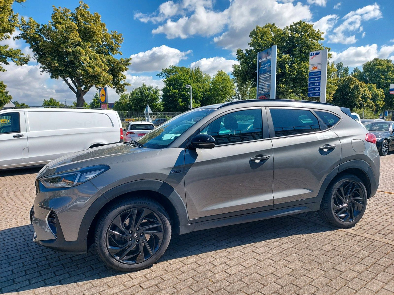 Hyundai Tucson N Line 2WD Automatik Alcantara DAB Navi - SUV: תמונה 1 Hyundai Tucson N Line 2WD Automatik Alcantara DAB Navi - SUV: תמונה 1