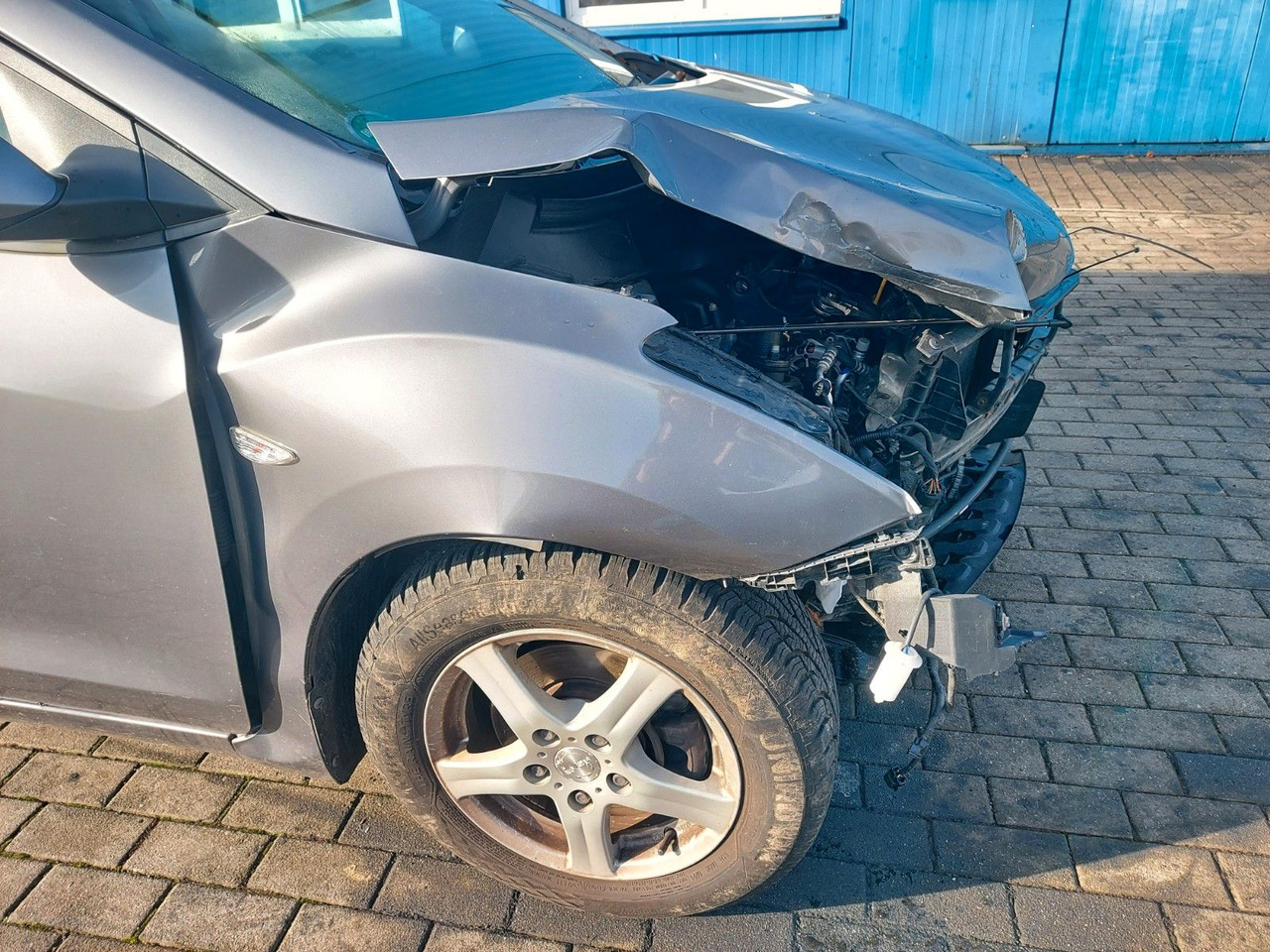 Hyundai i30 cw Classic Klima - רכב סטיישן: תמונה 3 Hyundai i30 cw Classic Klima - רכב סטיישן: תמונה 3