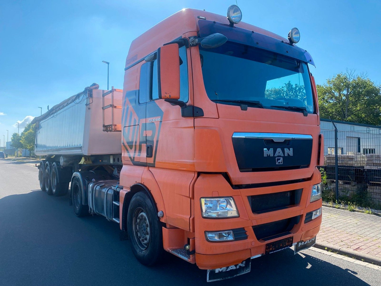 MAN TGX 18.440 4x2 KIPPHYDRAULIK - יחידת טרקטור: תמונה 2 MAN TGX 18.440 4x2 KIPPHYDRAULIK - יחידת טרקטור: תמונה 2