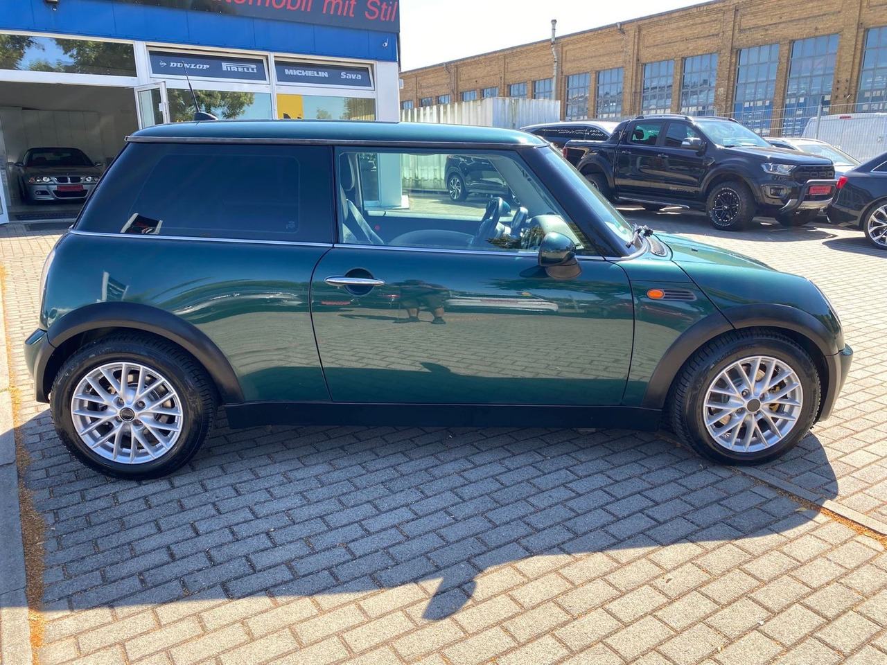 MINI COOPER Mini Cooper Klima Teilleder Alu PDC - מכונית: תמונה 3 MINI COOPER Mini Cooper Klima Teilleder Alu PDC - מכונית: תמונה 3