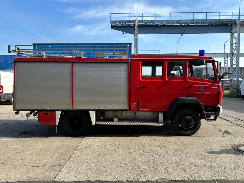 Mercedes-Benz 1120 Tanklösch 4x4 ALLRAD iNKL. PUMPE 2900 LITER - משאית: תמונה 3 Mercedes-Benz 1120 Tanklösch 4x4 ALLRAD iNKL. PUMPE 2900 LITER - משאית: תמונה 3