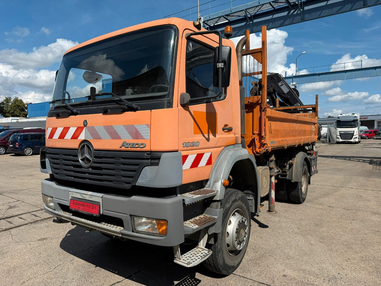 Mercedes-Benz ATEGO 1828 4X4 MEILER + HIAB KRAN 144 FS-3 - מזהיר, משאית מנוף: תמונה 5 Mercedes-Benz ATEGO 1828 4X4 MEILER + HIAB KRAN 144 FS-3 - מזהיר, משאית מנוף: תמונה 5