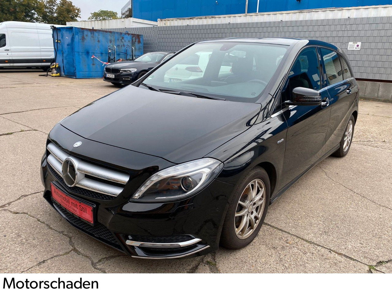 Mercedes-Benz B 180 B -Klasse B 180 Autom. Xenon Navi - סדאן: תמונה 1 Mercedes-Benz B 180 B -Klasse B 180 Autom. Xenon Navi - סדאן: תמונה 1