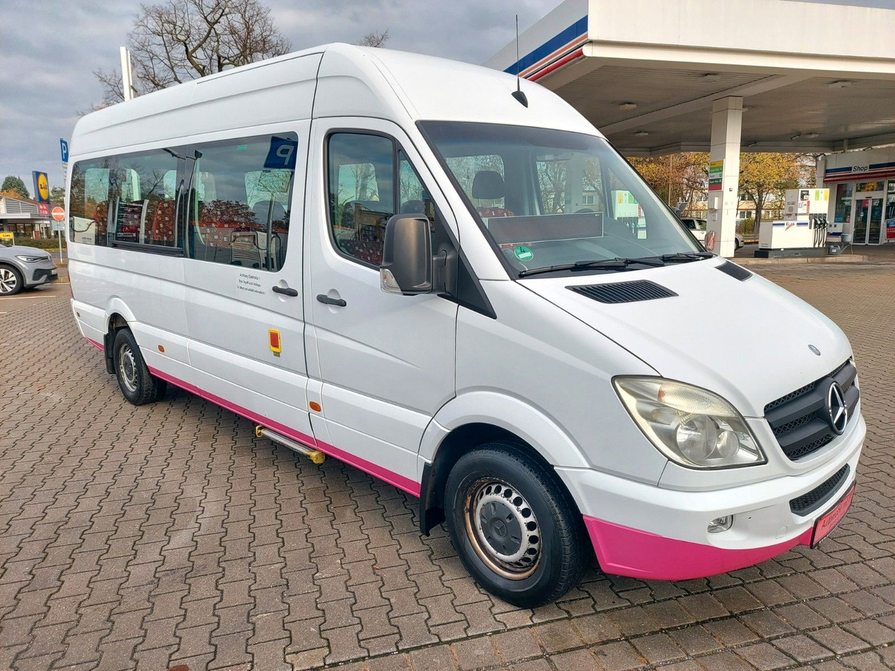 Mercedes-Benz SPRINTER 316 CDI 15 SITZE KLIMA - מיניבוס, כלי רכב מסחרי לנוסעים: תמונה 2 Mercedes-Benz SPRINTER 316 CDI 15 SITZE KLIMA - מיניבוס, כלי רכב מסחרי לנוסעים: תמונה 2