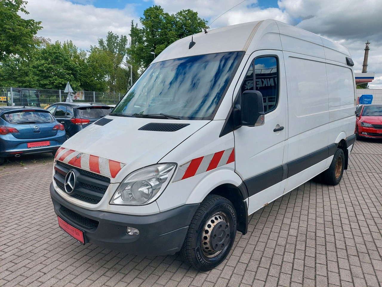 Mercedes-Benz Sprinter II Kasten 519 CDI H2L2 V6 AUTOM KLIMAA. - כלי רכב מסחרי לנוסעים: תמונה 4 Mercedes-Benz Sprinter II Kasten 519 CDI H2L2 V6 AUTOM KLIMAA. - כלי רכב מסחרי לנוסעים: תמונה 4