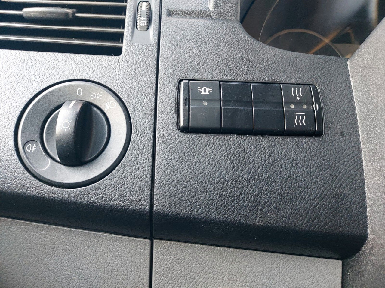Mercedes-Benz Sprinter II Pritsche 316 Pritsche Klima Sandheiz - כלי רכב מסחרי עם וילונות צד: תמונה 2 Mercedes-Benz Sprinter II Pritsche 316 Pritsche Klima Sandheiz - כלי רכב מסחרי עם וילונות צד: תמונה 2