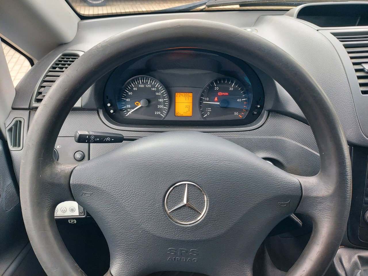 כלי רכב מסחרי לקירור Mercedes-Benz Vito 116 CDI Lang Kühler Cooler KERSTNER 220V: תמונה 19