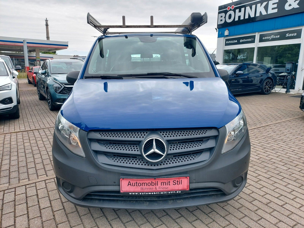 Mercedes-Benz Vito Mixto 114 4MATIC Extra lang Autom. 4x4 - כלי רכב מסחרי לנוסעים: תמונה 4 Mercedes-Benz Vito Mixto 114 4MATIC Extra lang Autom. 4x4 - כלי רכב מסחרי לנוסעים: תמונה 4