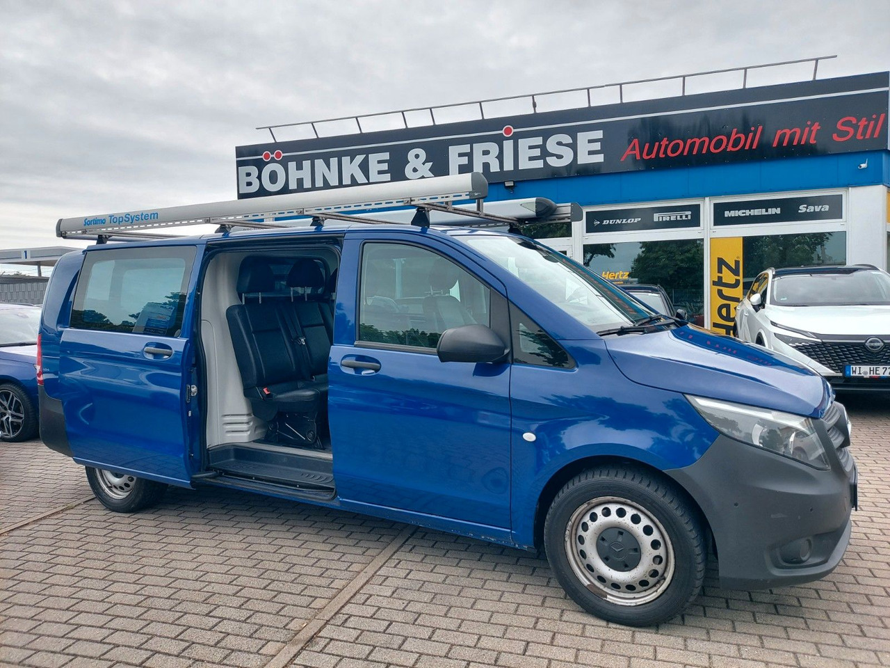 Mercedes-Benz Vito Mixto 114 4MATIC Extra lang Autom. 4x4 - כלי רכב מסחרי לנוסעים: תמונה 1 Mercedes-Benz Vito Mixto 114 4MATIC Extra lang Autom. 4x4 - כלי רכב מסחרי לנוסעים: תמונה 1