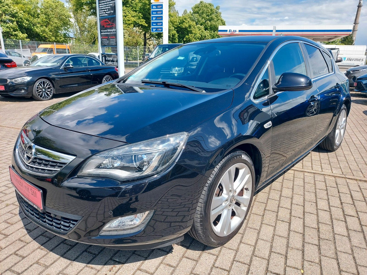 Opel Astra J Lim. 5-trg. Innovation Xenon Navi Sitzhe - סדאן: תמונה 4 Opel Astra J Lim. 5-trg. Innovation Xenon Navi Sitzhe - סדאן: תמונה 4