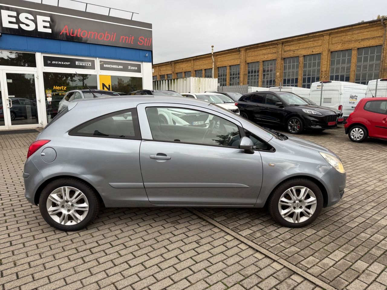 Opel Corsa D Edition KLIMA ALLWETTER REIFEN TÜV 26 - מכונית: תמונה 5 Opel Corsa D Edition KLIMA ALLWETTER REIFEN TÜV 26 - מכונית: תמונה 5