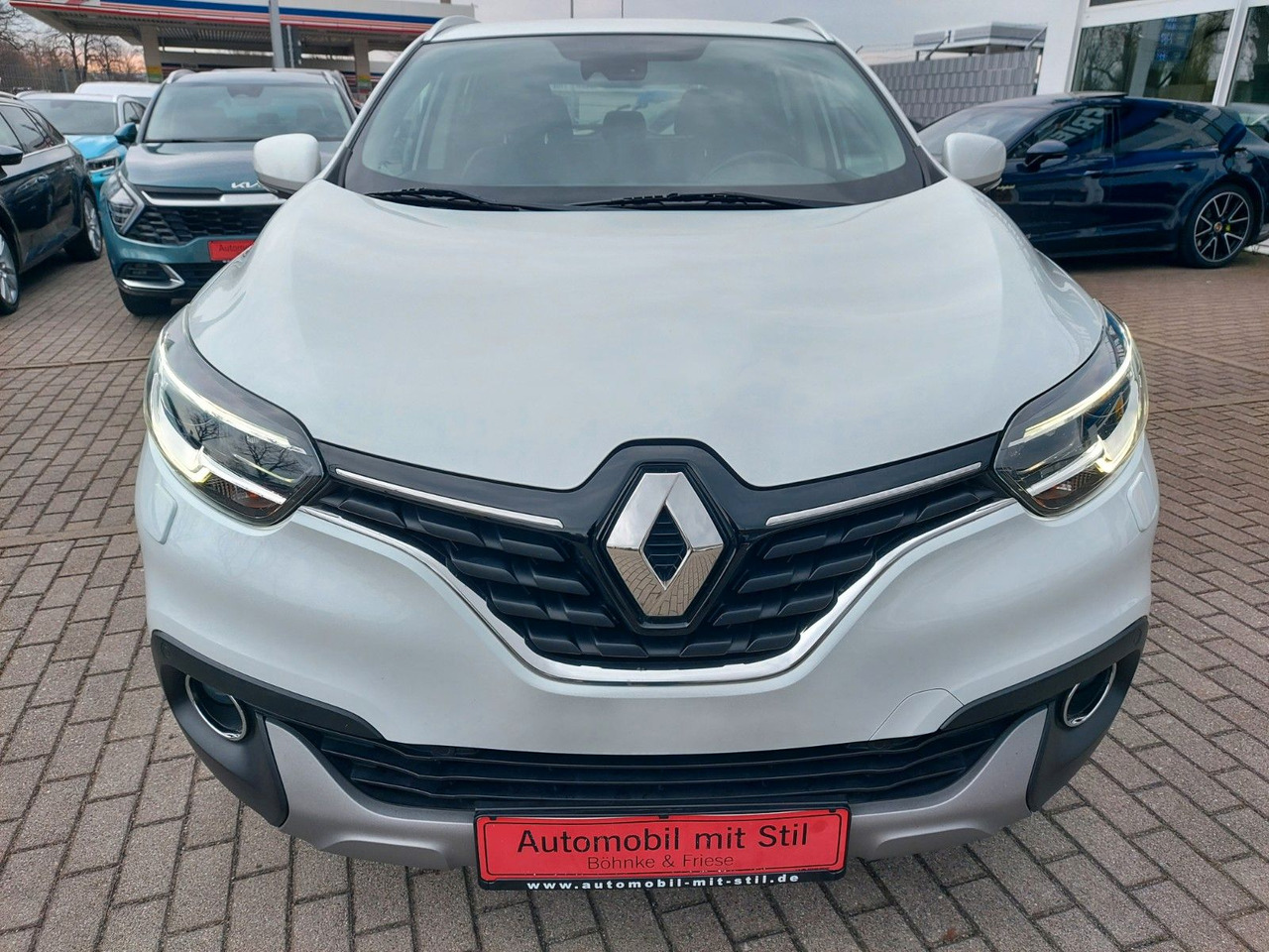 Renault Kadjar XMOD Klima Leder Navi Assist Sitzheiz.LED - SUV: תמונה 4 Renault Kadjar XMOD Klima Leder Navi Assist Sitzheiz.LED - SUV: תמונה 4