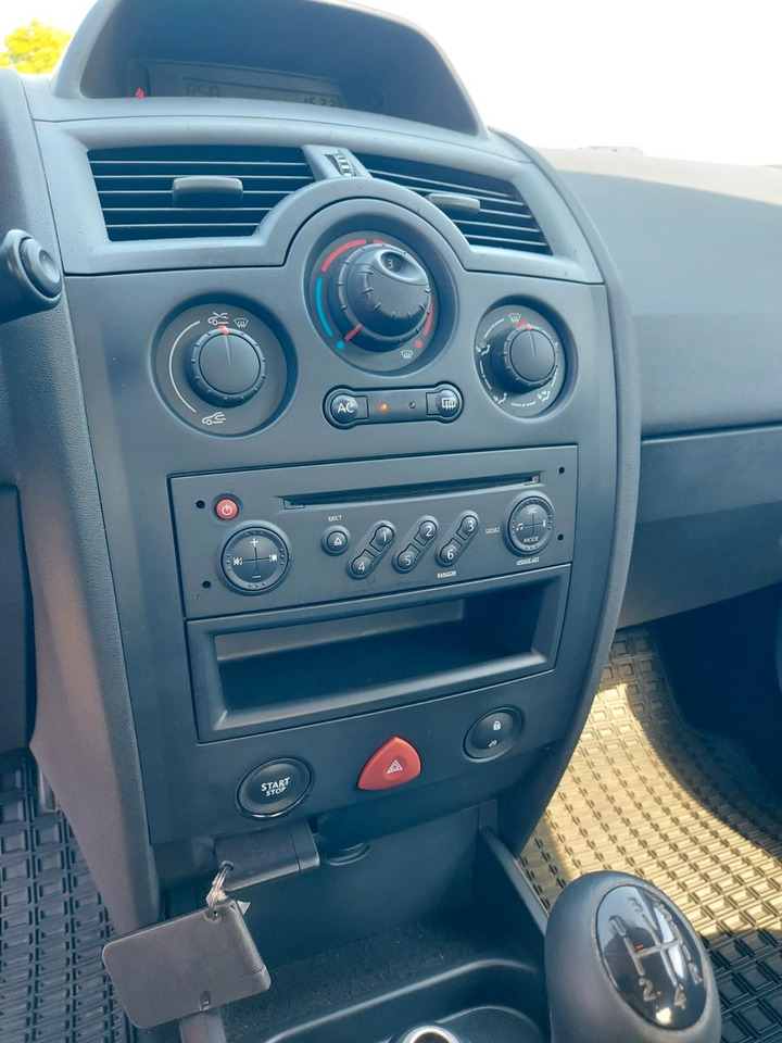 סדאן Renault Megane II Classic Lim. Avantage Klima Allwetter: תמונה 13