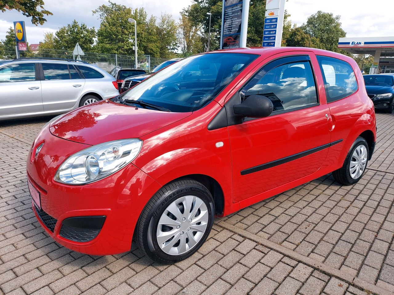Renault Twingo Authentique DAB nur 37000km - מכונית: תמונה 3 Renault Twingo Authentique DAB nur 37000km - מכונית: תמונה 3