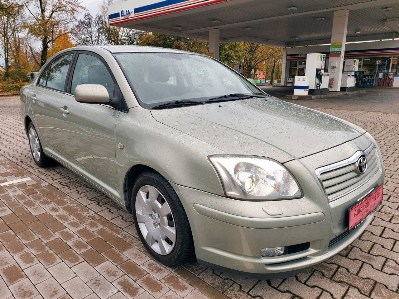 Toyota Avensis 1.8 VVT Lim. Klima Sitzheizung - סדאן: תמונה 1 Toyota Avensis 1.8 VVT Lim. Klima Sitzheizung - סדאן: תמונה 1