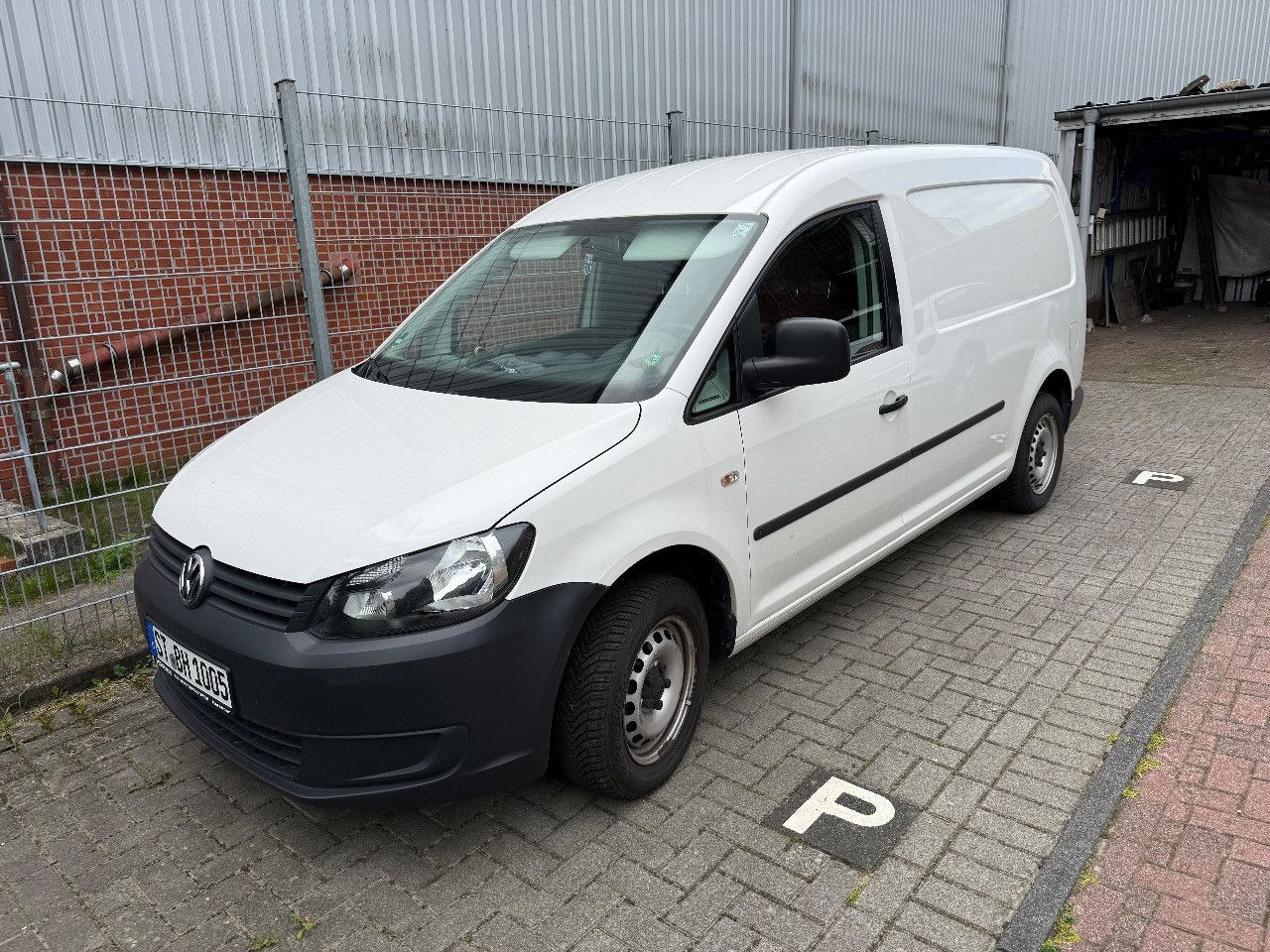 Volkswagen Caddy Maxi Kasten/Kombi Maxi DSG KLIMA AHK - כלי רכב מסחרי לנוסעים: תמונה 1 Volkswagen Caddy Maxi Kasten/Kombi Maxi DSG KLIMA AHK - כלי רכב מסחרי לנוסעים: תמונה 1