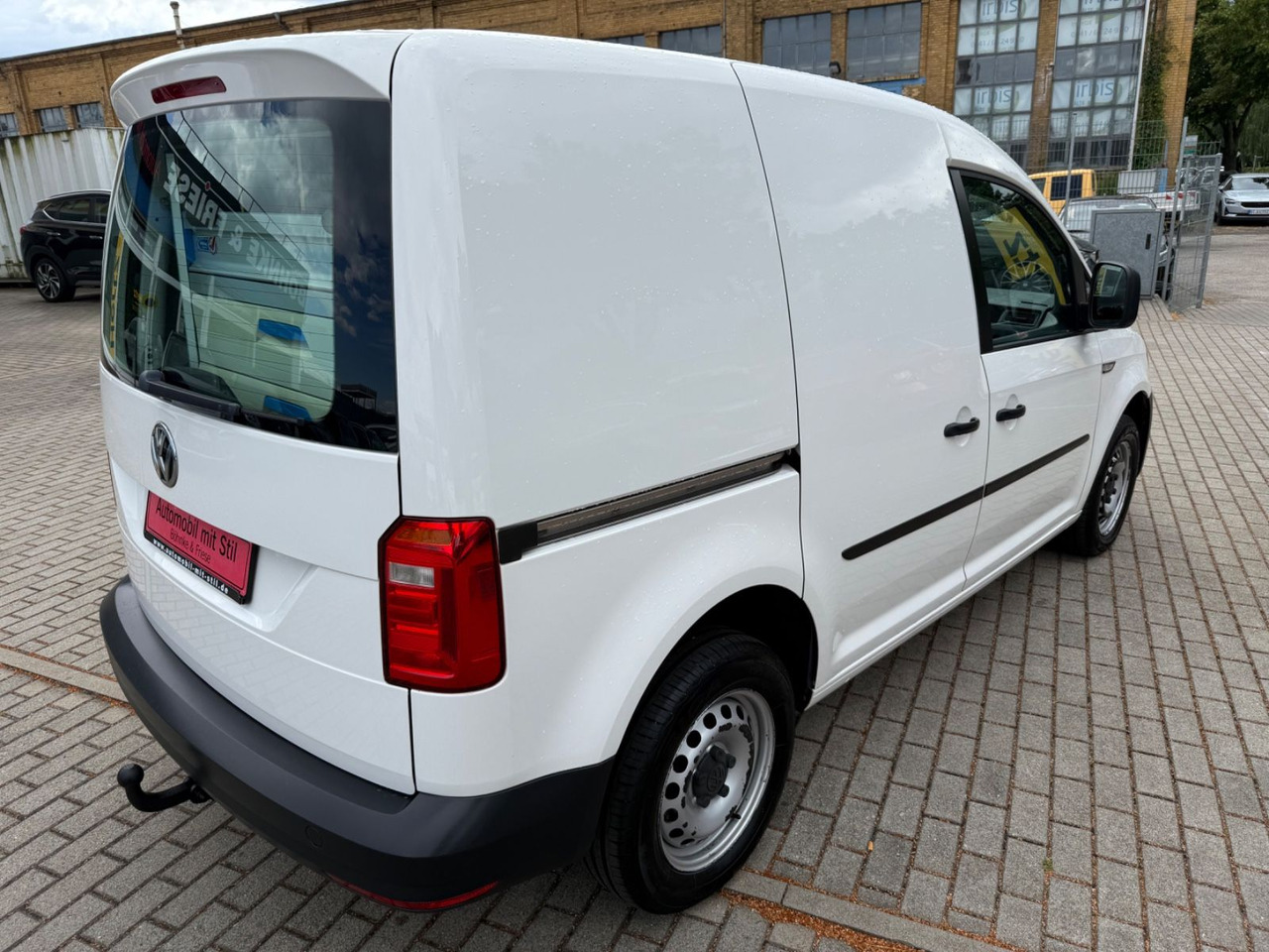 Volkswagen Caddy Nfz Kasten 4Motion KLIMA NAVI 10/25 TÜV - כלי רכב מסחרי לנוסעים: תמונה 4 Volkswagen Caddy Nfz Kasten 4Motion KLIMA NAVI 10/25 TÜV - כלי רכב מסחרי לנוסעים: תמונה 4