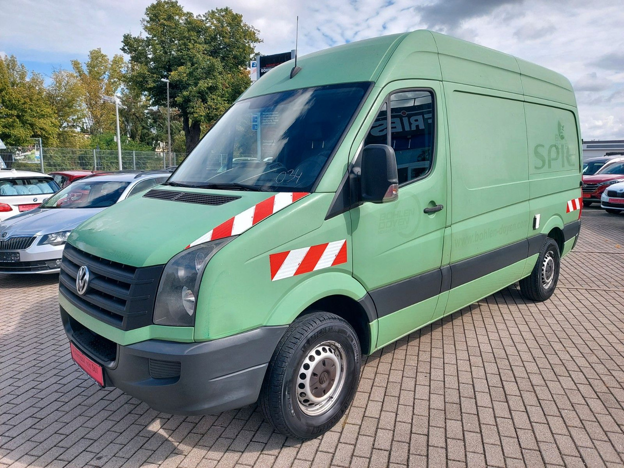 Volkswagen Crafter Kasten 35 mittel L2H2 Hochdach Klima AHK - כלי רכב מסחרי עם לוח: תמונה 4 Volkswagen Crafter Kasten 35 mittel L2H2 Hochdach Klima AHK - כלי רכב מסחרי עם לוח: תמונה 4
