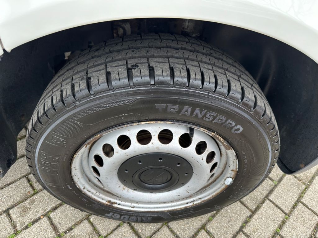 Volkswagen T5 Transporter 1.9 Kasten Hochdach Camper - מיניבוס, כלי רכב מסחרי לנוסעים: תמונה 3 Volkswagen T5 Transporter 1.9 Kasten Hochdach Camper - מיניבוס, כלי רכב מסחרי לנוסעים: תמונה 3