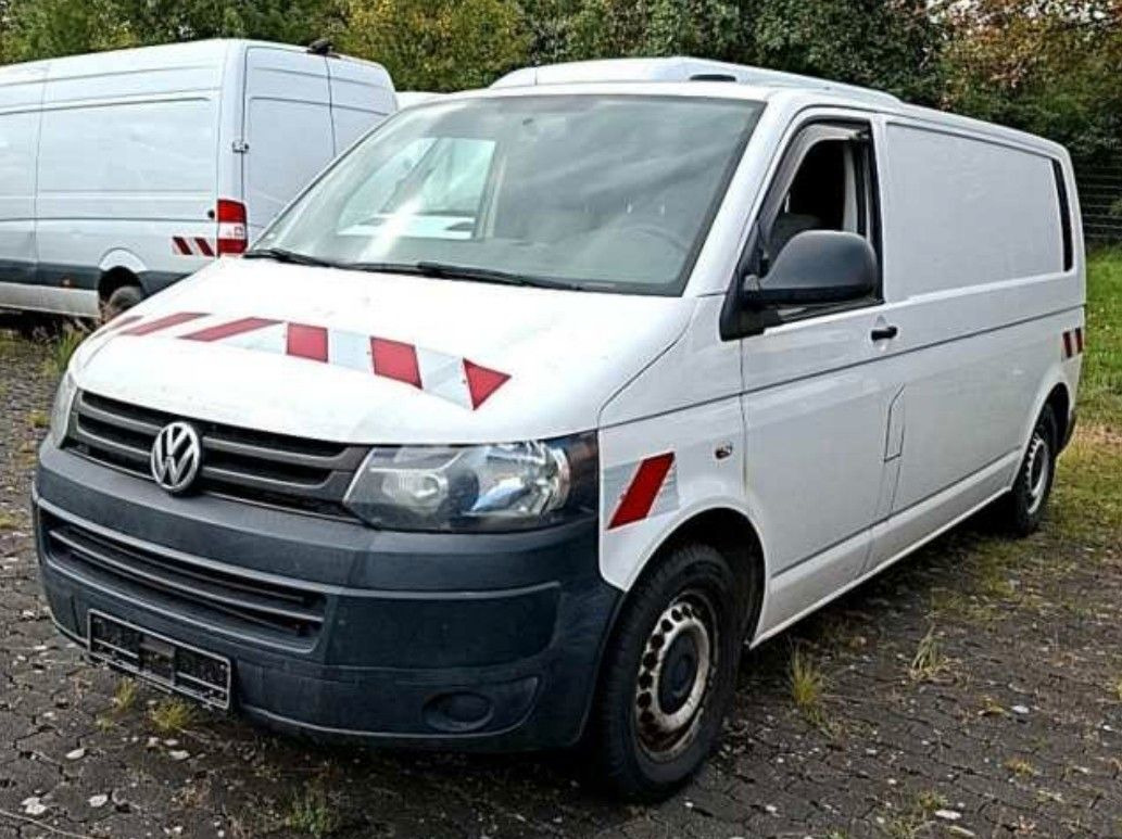 Volkswagen T5 Transporter Kasten Kombi lang 4Motion - כלי רכב מסחרי לנוסעים: תמונה 2 Volkswagen T5 Transporter Kasten Kombi lang 4Motion - כלי רכב מסחרי לנוסעים: תמונה 2