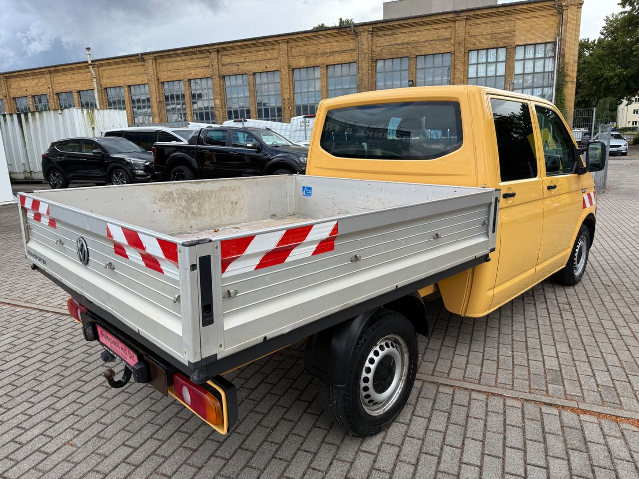Volkswagen T6 Transporter Pritsche DOKA KLIMA NAVI - כלי רכב מסחרי במיטה שטוחה, כלי רכב מסחרי קומבי: תמונה 4 Volkswagen T6 Transporter Pritsche DOKA KLIMA NAVI - כלי רכב מסחרי במיטה שטוחה, כלי רכב מסחרי קומבי: תמונה 4