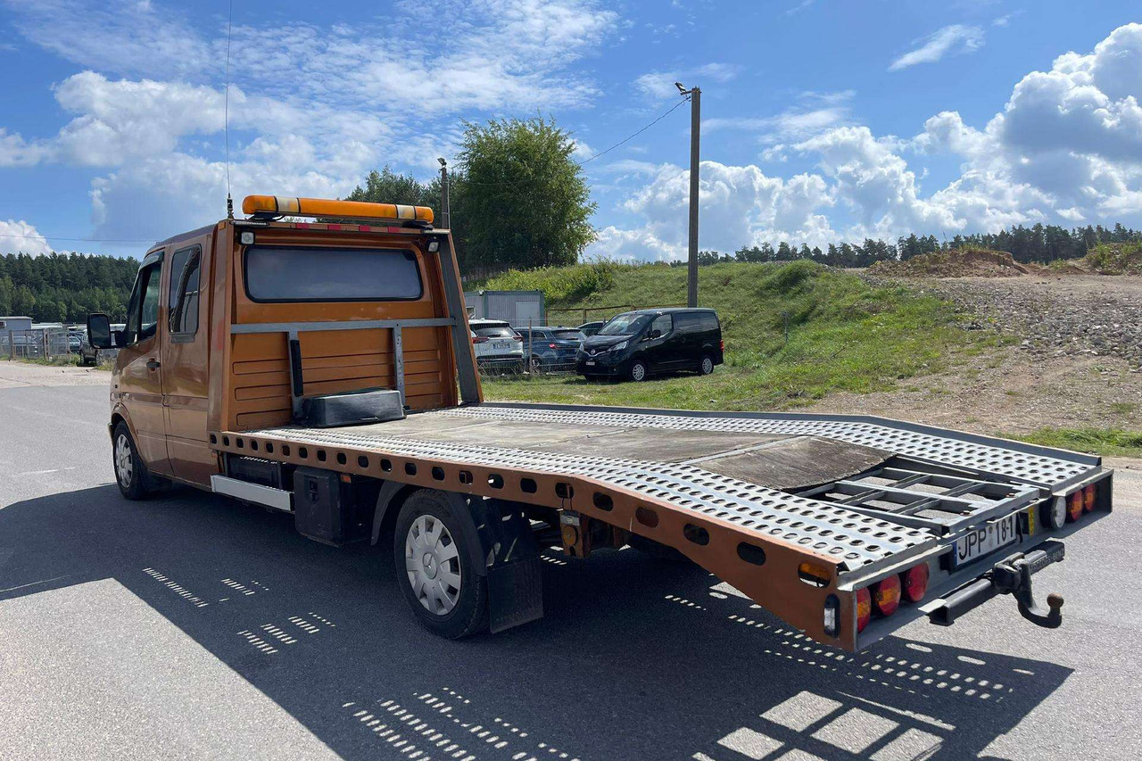 Mercedes-Benz 310 - כלי רכב מסחרי עם לוח: תמונה 3 Mercedes-Benz 310 - כלי רכב מסחרי עם לוח: תמונה 3