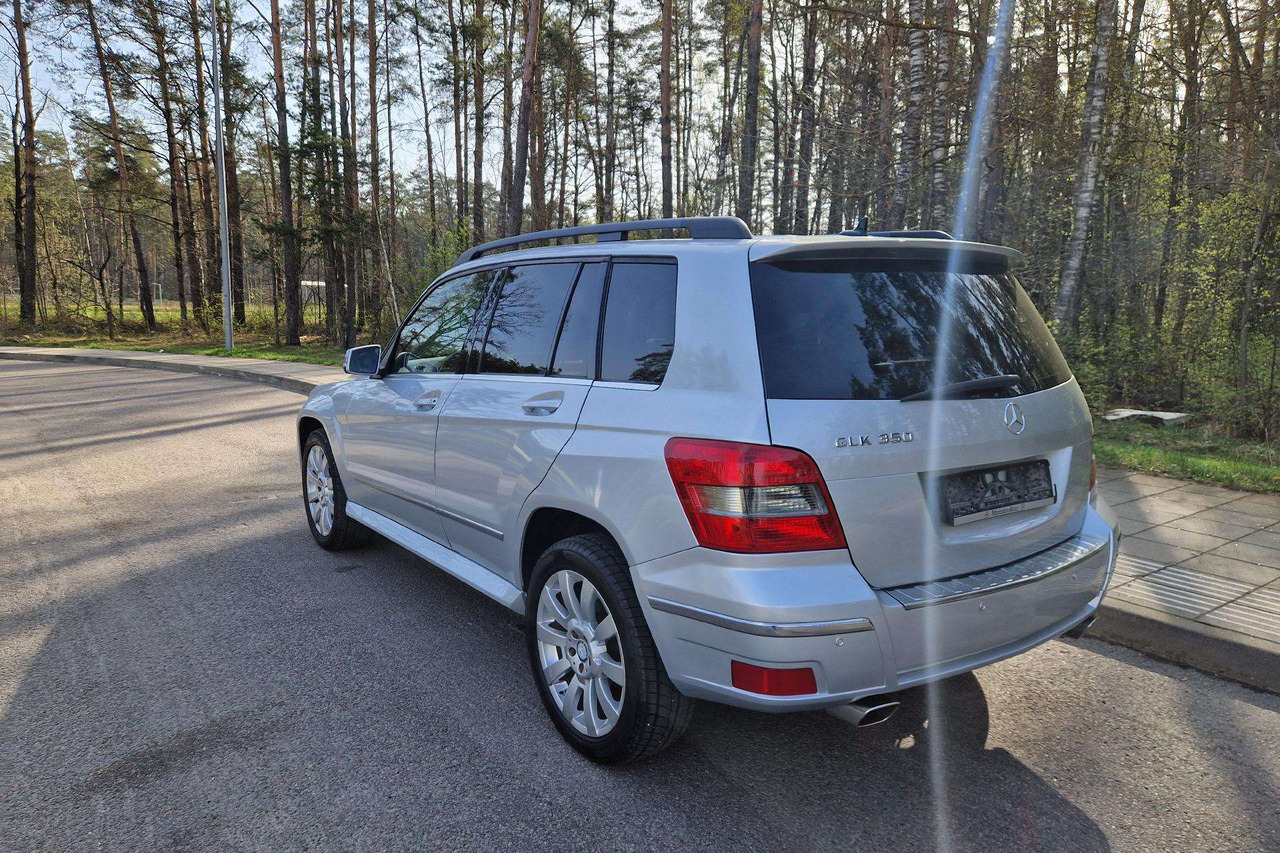 Mercedes-Benz GLK350 - מכונית: תמונה 4 Mercedes-Benz GLK350 - מכונית: תמונה 4
