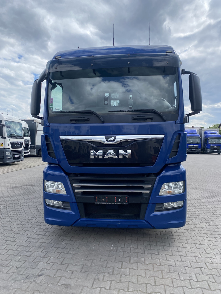 MAN TGX - משאית וילונות צד: תמונה 4 MAN TGX - משאית וילונות צד: תמונה 4