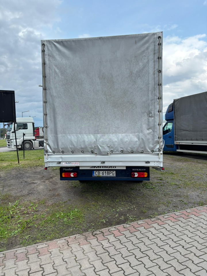 Renault Master - כלי רכב מסחרי עם וילונות צד: תמונה 2 Renault Master - כלי רכב מסחרי עם וילונות צד: תמונה 2