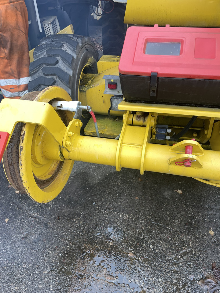 Neotec RRV Road-Rail Haulotte - זרוע מרפקי: תמונה 5 Neotec RRV Road-Rail Haulotte - זרוע מרפקי: תמונה 5