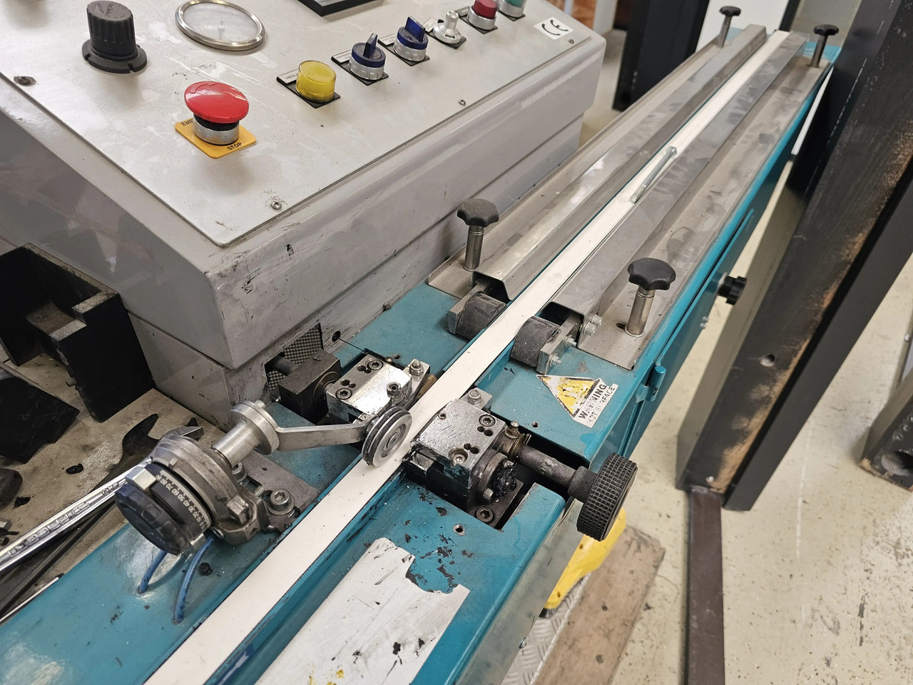 1 Stk. Butyl Extruder - כלי מכונה: תמונה 3 1 Stk. Butyl Extruder - כלי מכונה: תמונה 3