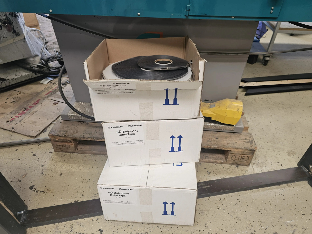 1 Stk. Butyl Extruder - כלי מכונה: תמונה 5 1 Stk. Butyl Extruder - כלי מכונה: תמונה 5