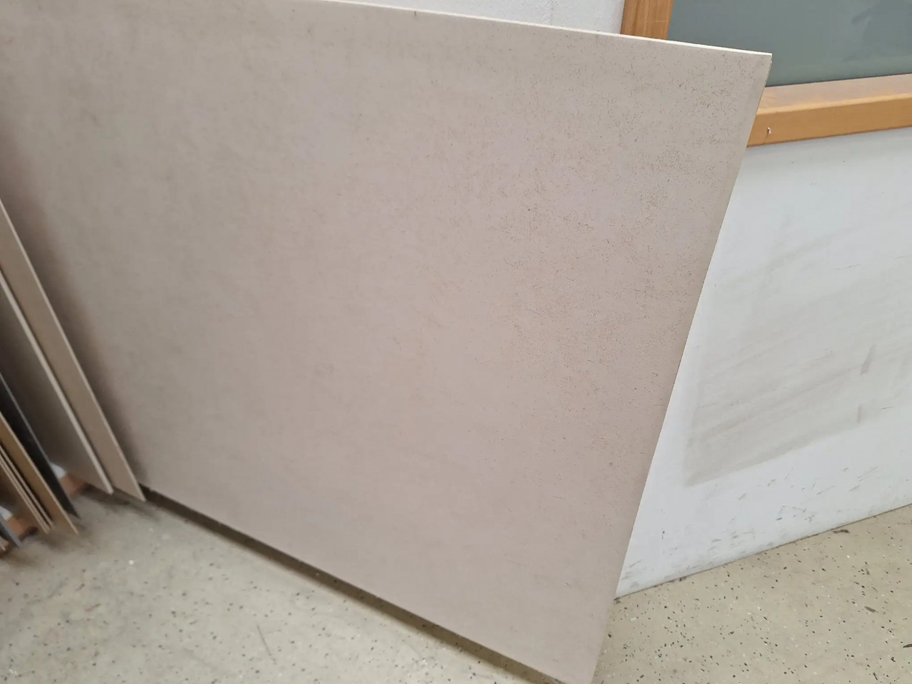 7 Stk. Feinsteinzeugplatten - כלי/ ציוד: תמונה 1 7 Stk. Feinsteinzeugplatten - כלי/ ציוד: תמונה 1